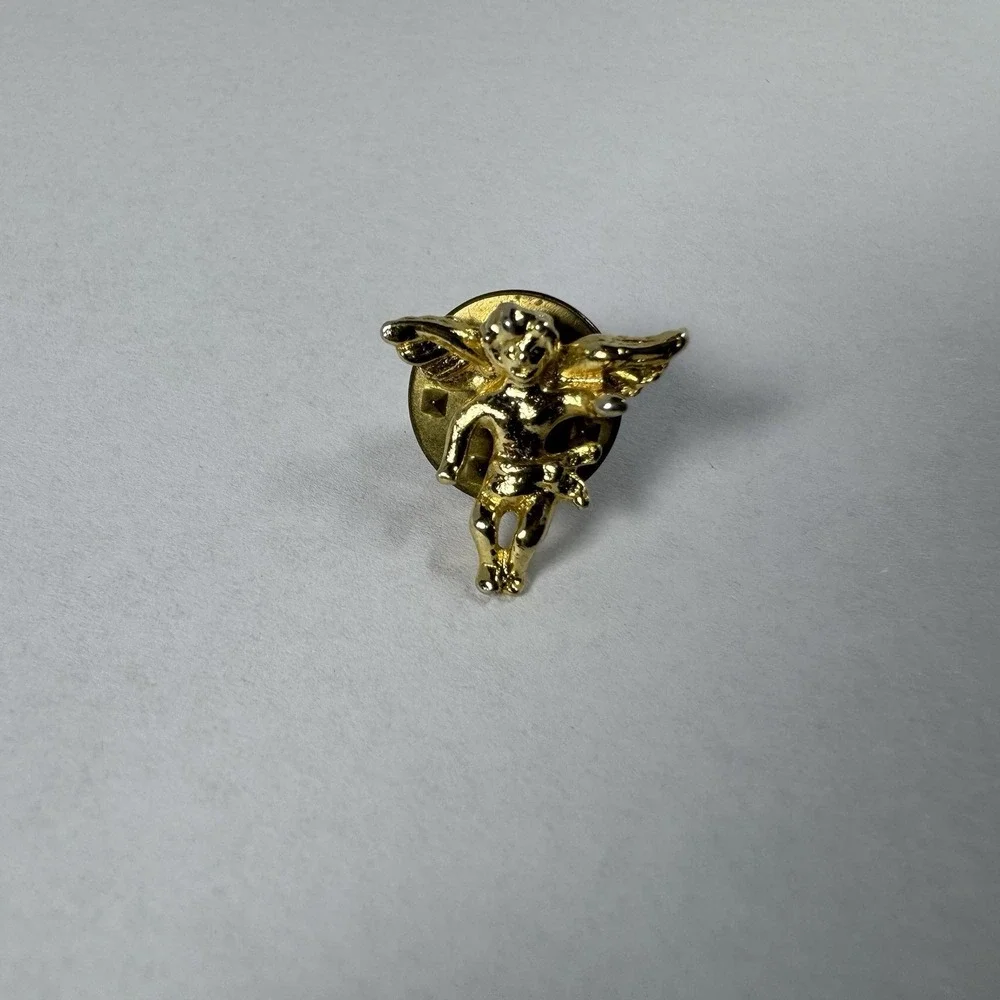 Lapel Hat Tie Pin: Vintage Guardian Angel Christian Faith Religion Gold Tone